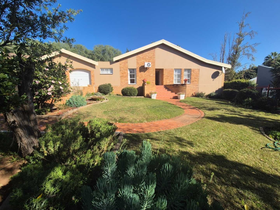 4 Bedroom Property for Sale in Hillsboro Free State